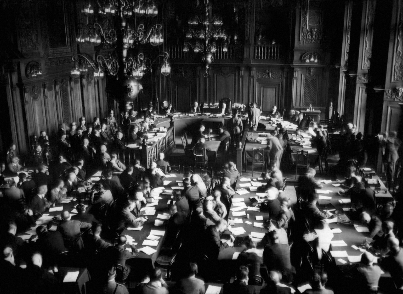 1933: Reichstag Arson Trial